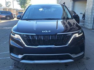 Used 2024 Kia Carnival LX video 2