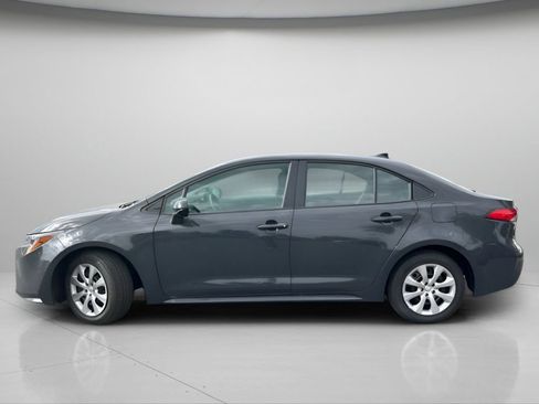 Used 2026 Toyota Corolla LE FWD image 12