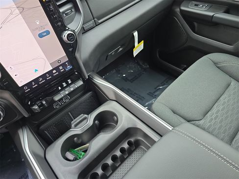 New 2026 RAM 1500 Big Horn/Lone Star image 25