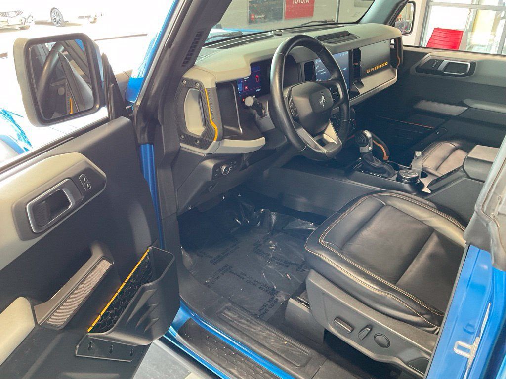 Used 2022 Ford Bronco Badlands AWD/4WD image 9