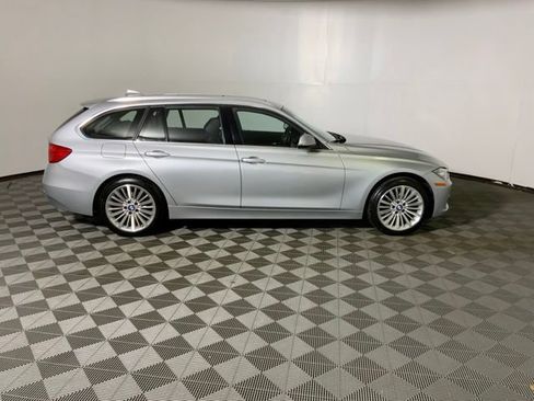 Used 2015 BMW 328i xDrive Wagon AWD/4WD image 5
