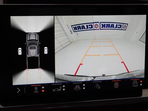 Used 2024 GMC Sierra 1500 SLT image 24