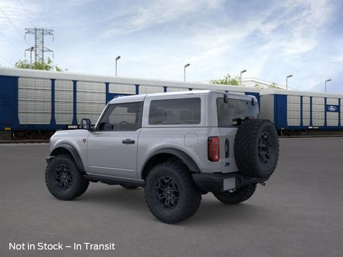 New 2026 Ford Bronco Badlands image 5
