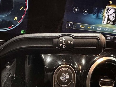 Used 2021 Mercedes-Benz GLA 250 4MATIC image 26