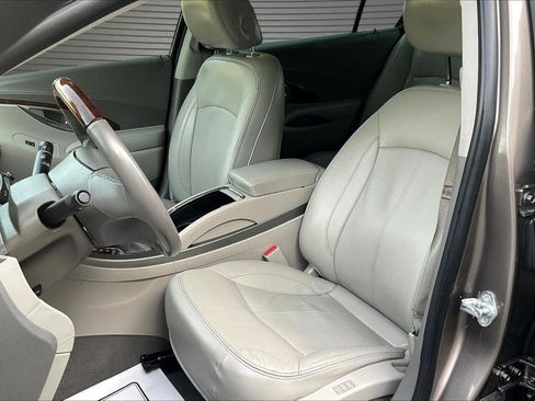 Used 2011 Buick LaCrosse CXL w/ Driver Confidence Package AWD/4WD image 19