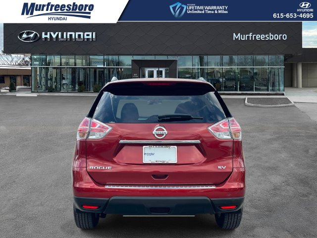 Used 2015 Nissan Rogue SV w/ SV Premium Package FWD image 6