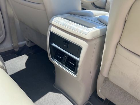 Used 2016 Nissan Murano SL w/ SL Technology Package AWD/4WD image 16