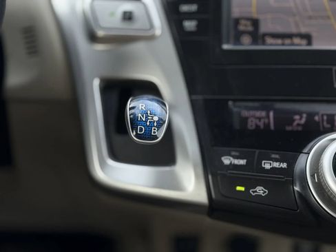 Used 2014 Toyota Prius V Five image 30