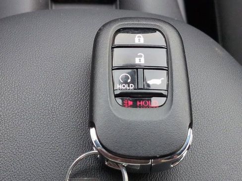 Used 2023 Honda HR-V Sport image 36
