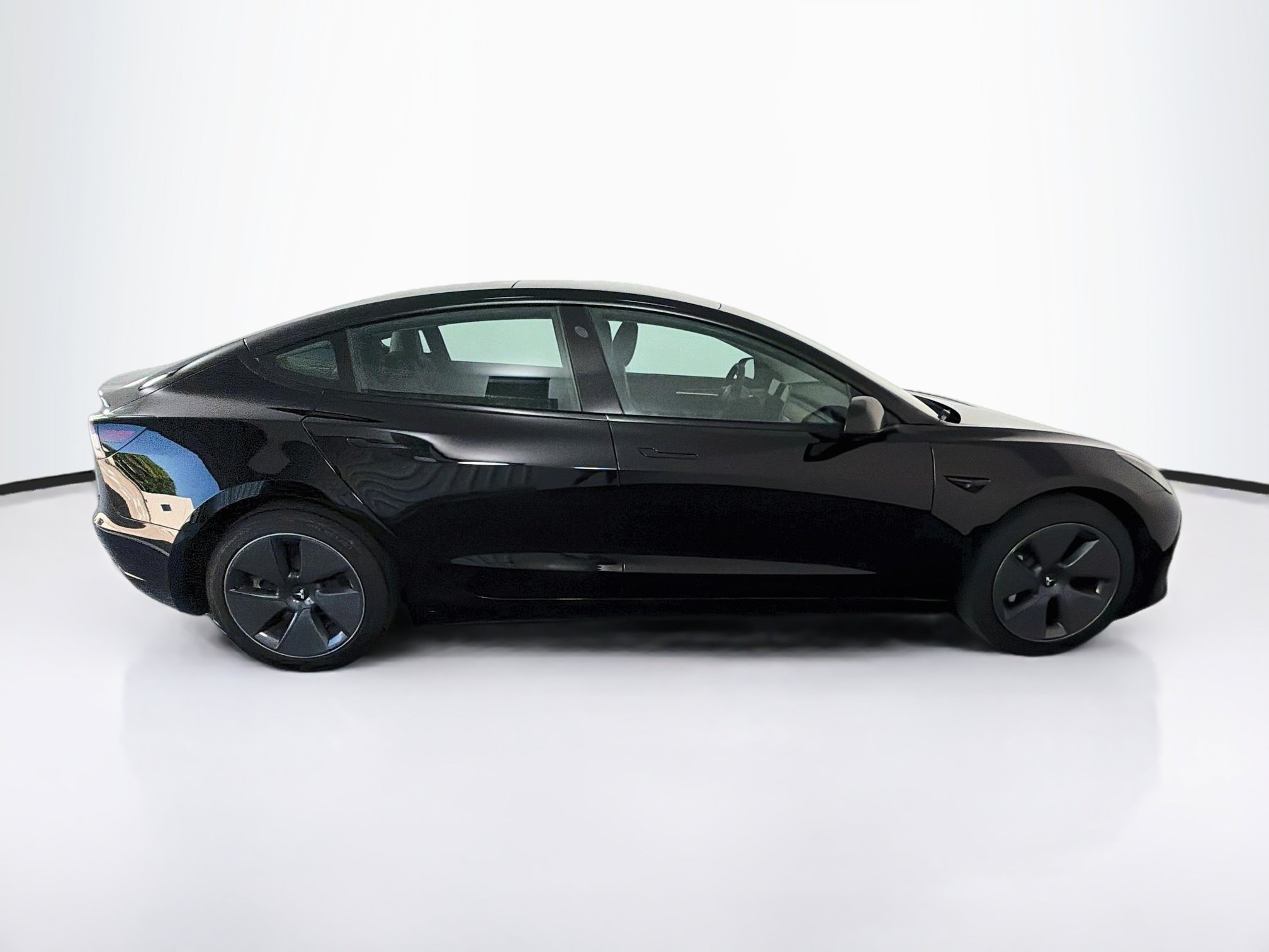 Used 2023 Tesla Model 3 Standard Range RWD image 10