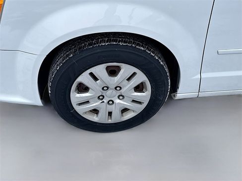 Used 2017 Dodge Grand Caravan SE w/ Power Window Group image 23