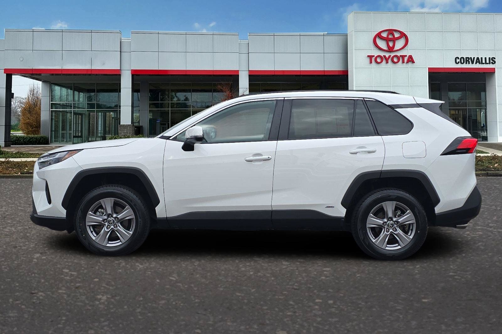 Certified 2025 Toyota RAV4 XLE w/ Convenience Package AWD/4WD image 7