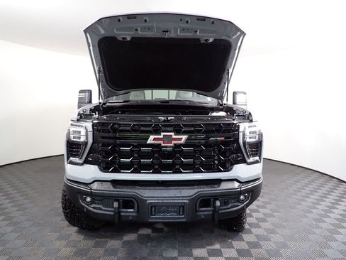 Used 2025 Chevrolet Silverado 2500 ZR2 w/ ZR2 Bison Edition AWD/4WD image 47
