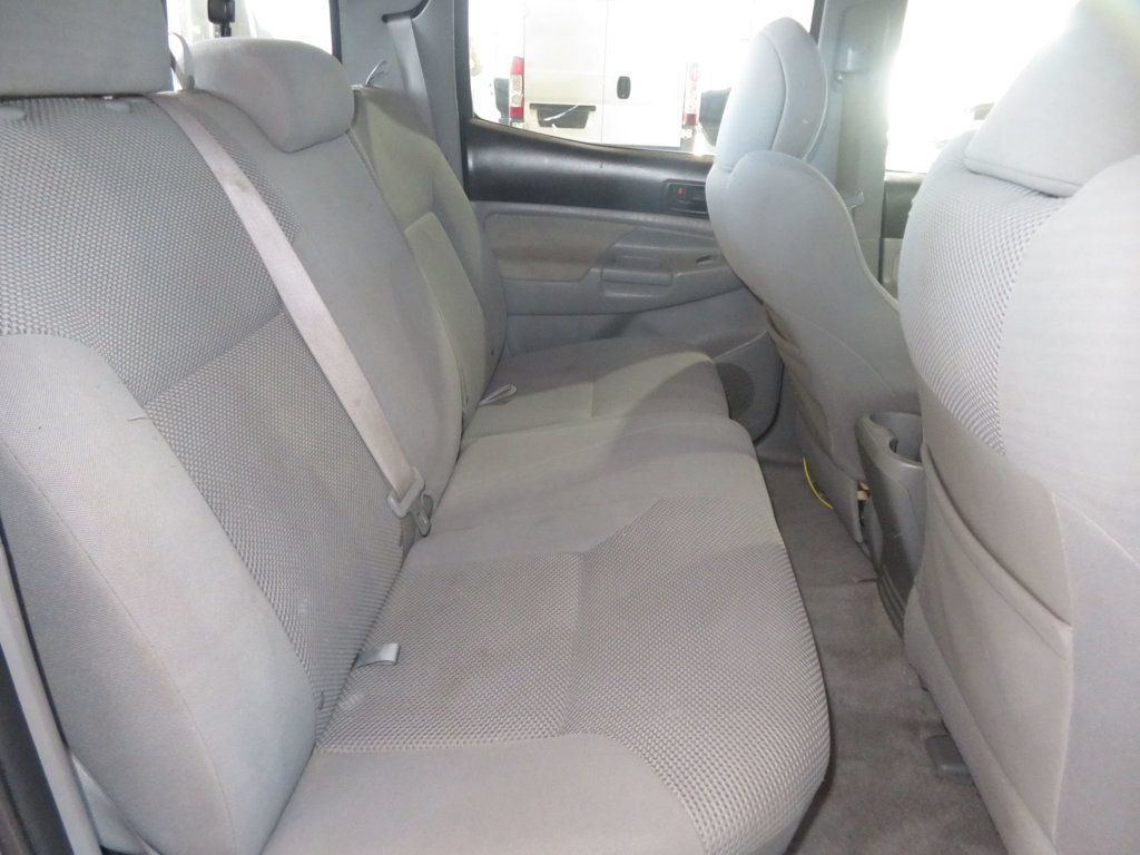 Used 2010 Toyota Tacoma 4x4 Double Cab w/ TRD Sport Pkg w/JBL Audio image 29