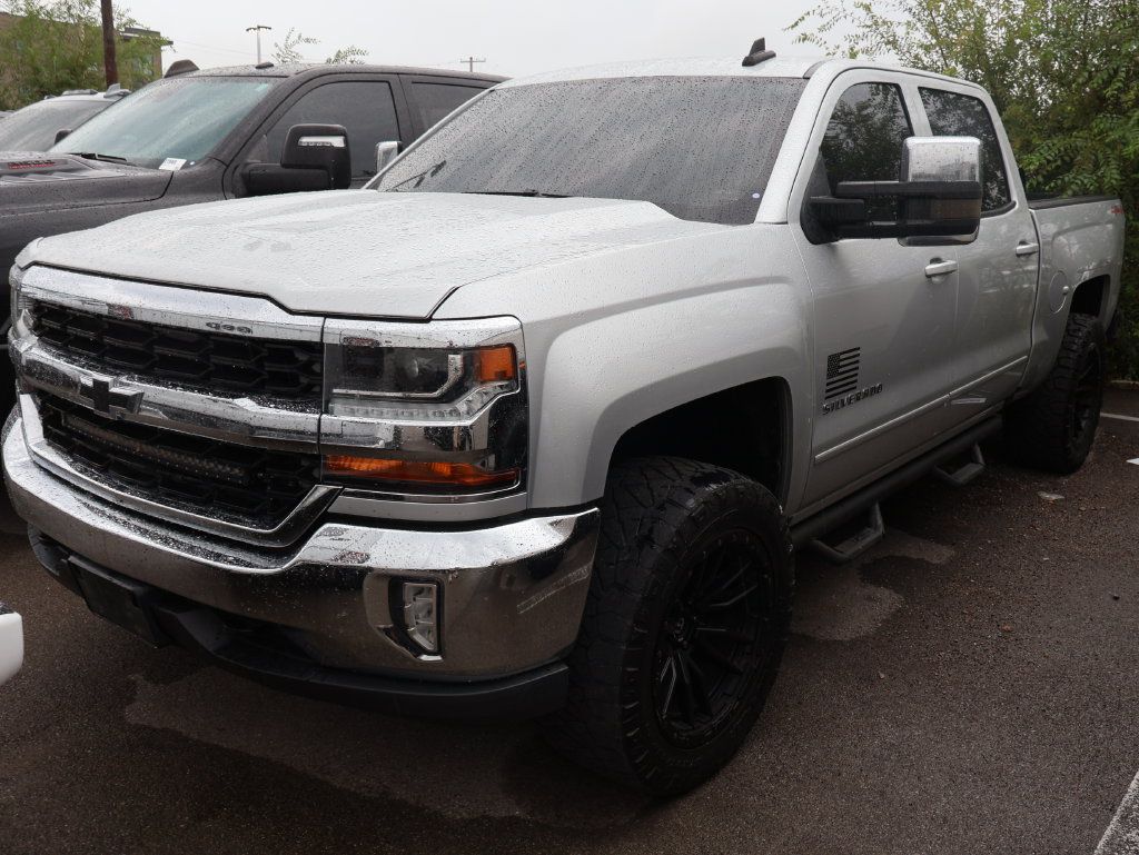 Used 2017 Chevrolet Silverado 1500 LT w/ All Star Edition AWD/4WD image 2
