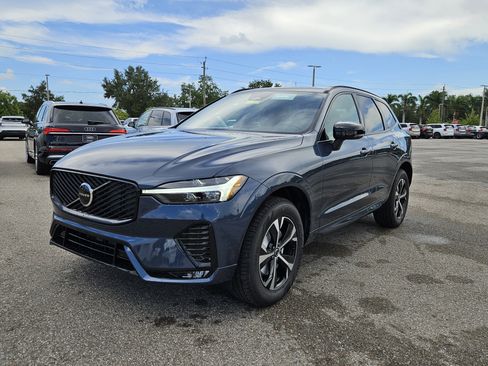 New 2026 Volvo XC60 B5 Core w/ Protection Package image 3