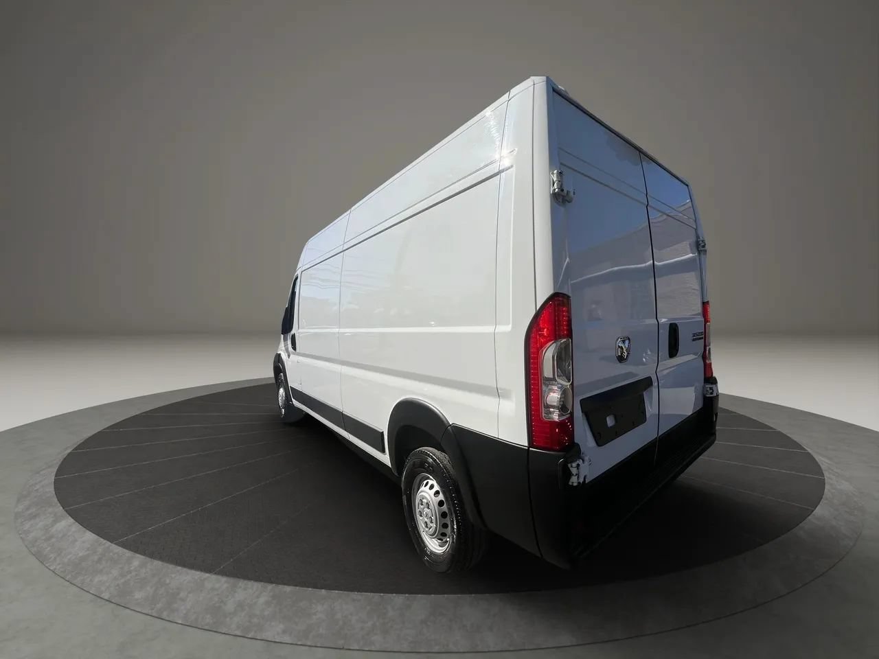 Used 2025 RAM ProMaster 3500 w/ Convenience Group FWD image 3