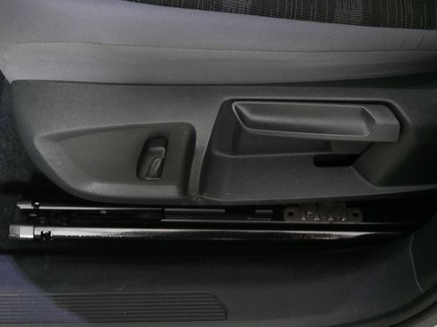 Certified 2021 Volkswagen ID.4 Pro image 20