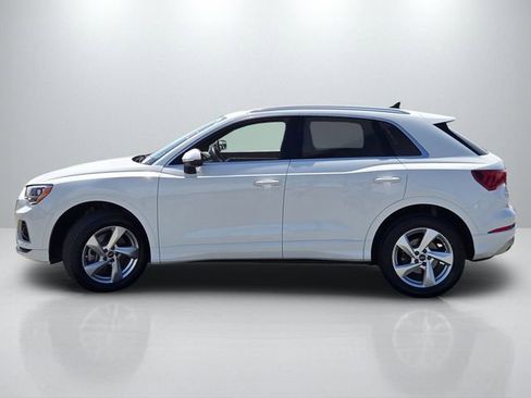 Used 2021 Audi Q3 2.0T Premium w/ Convenience Package AWD/4WD image 7