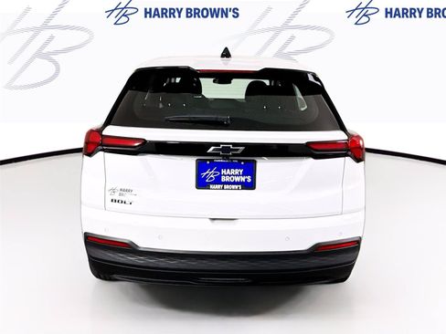New 2027 Chevrolet Bolt LT FWD image 28