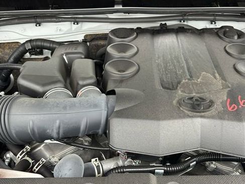 Used 2024 Toyota 4Runner SR5 image 34