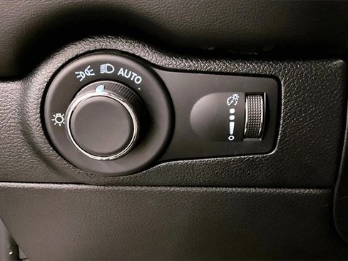 Used 2024 Dodge Durango R/T image 36