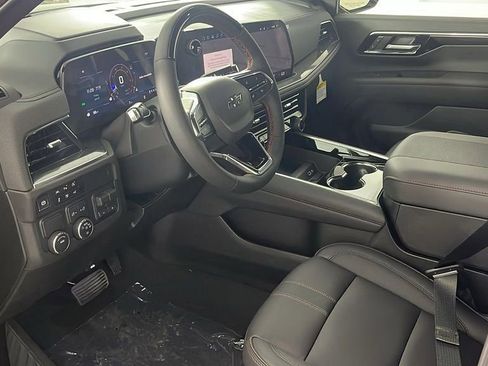 New 2025 Chevrolet Suburban RST w/ Advanced Technology Package image 11