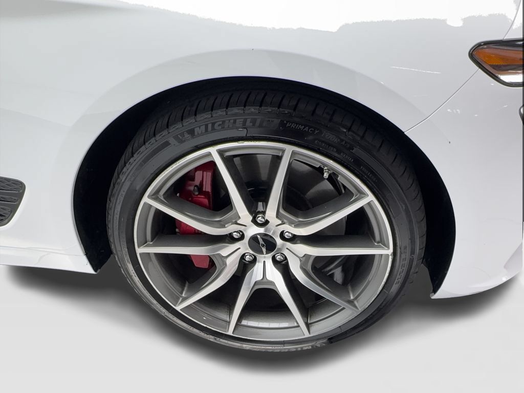 Used 2025 Genesis G70 2.5T RWD image 13