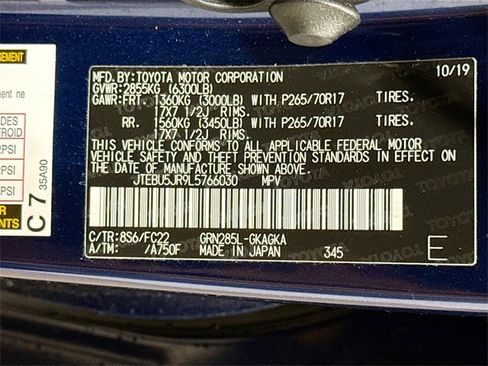 Used 2020 Toyota 4Runner TRD Off-Road image 32