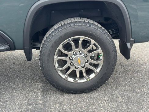 New 2026 Chevrolet Silverado 2500 LTZ w/ LTZ Convenience Package AWD/4WD image 4