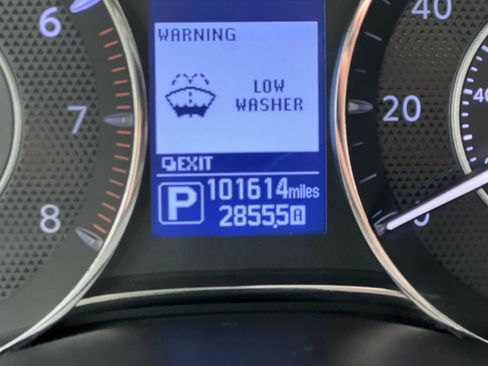 Used 2020 Nissan Armada SL w/ Premium Package image 24