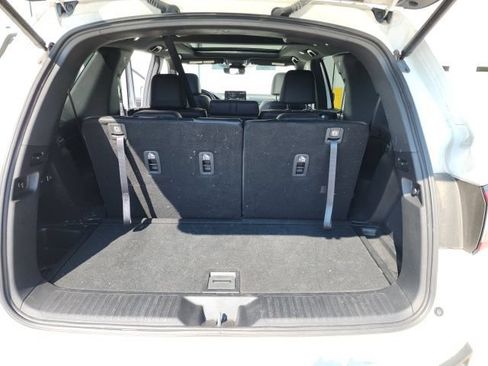 Used 2025 Honda Pilot Black Edition image 35