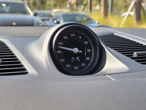 New 2026 Porsche Cayenne Base image 29