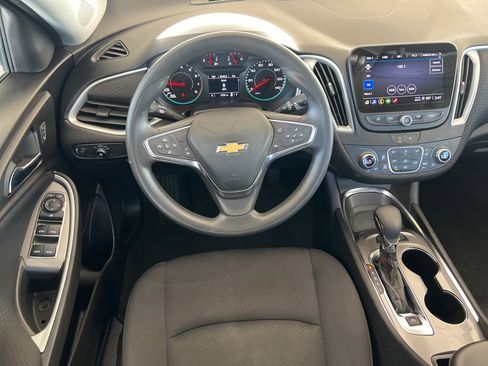 Used 2024 Chevrolet Malibu LT image 14