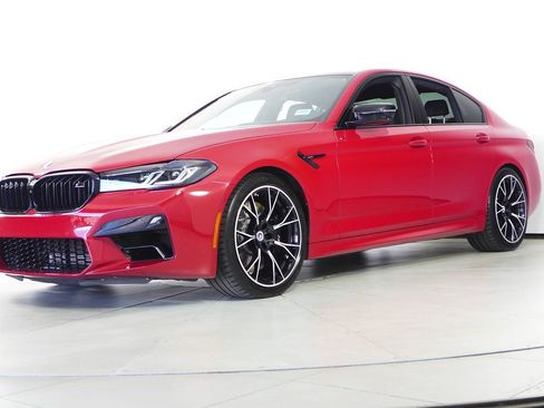Used 2023 BMW M5 w/ Competition Package image 2