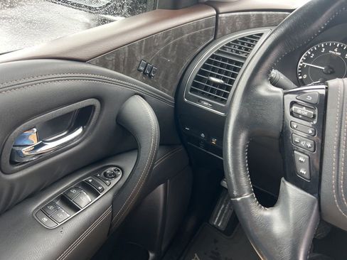 Used 2021 Nissan Armada Platinum image 19