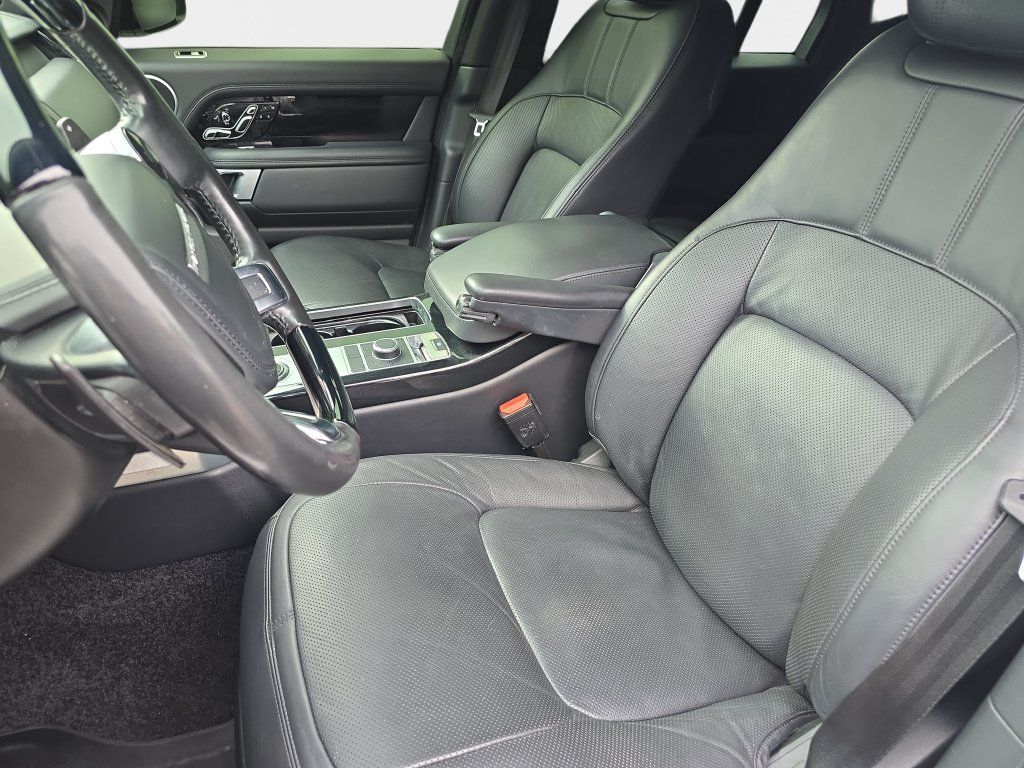 Used 2020 Land Rover Range Rover HSE AWD/4WD image 18