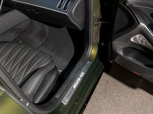 Used 2025 Mercedes-Benz S 63 AMG S image 38