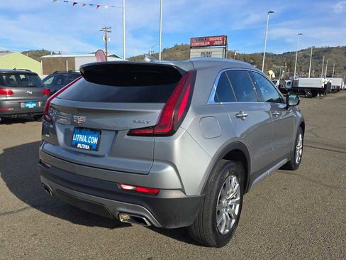 Used 2023 Cadillac XT4 Premium Luxury image 5
