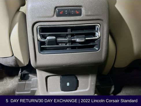 Used 2022 Lincoln Corsair AWD w/ Premium Package image 30