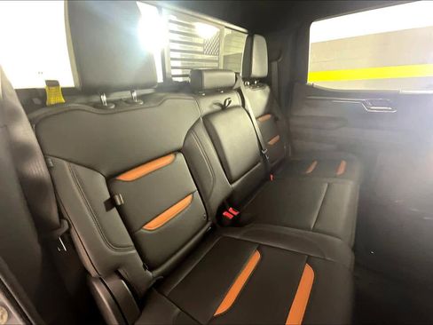 Used 2024 GMC Sierra 1500 AT4 w/ Technology Package image 20