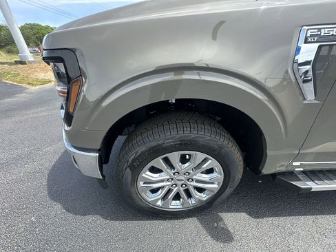New 2026 Ford F150 XLT AWD/4WD image 16