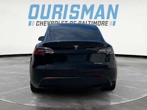 Used 2024 Tesla Model Y Long Range AWD/4WD image 5