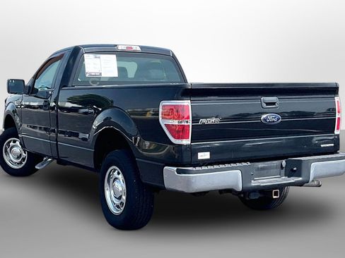 Used 2013 Ford F150 XL w/ Mid Equipment Group RWD image 10