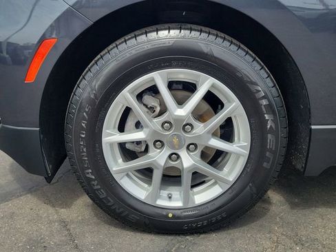 Used 2023 Chevrolet Equinox LT image 18