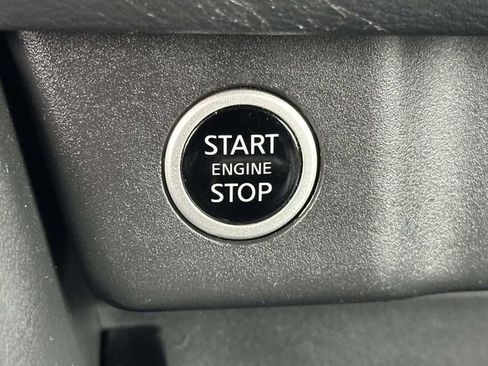 Used 2023 Nissan Rogue SV w/ SV Premium Package image 23