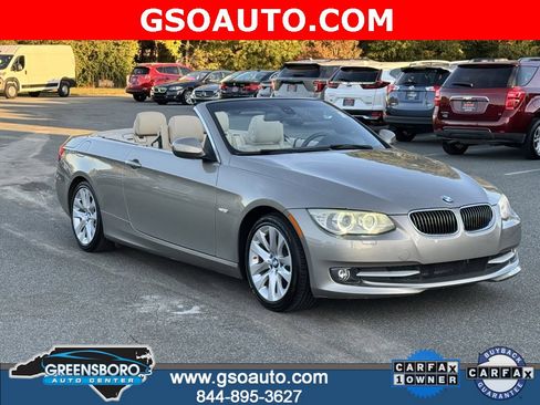 Used 2011 BMW 328i Convertible image 30