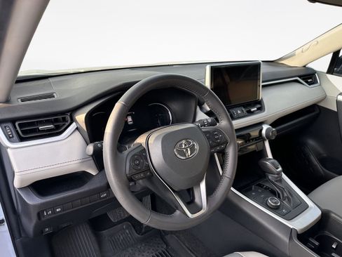 Certified 2024 Toyota RAV4 XLE Premium image 11