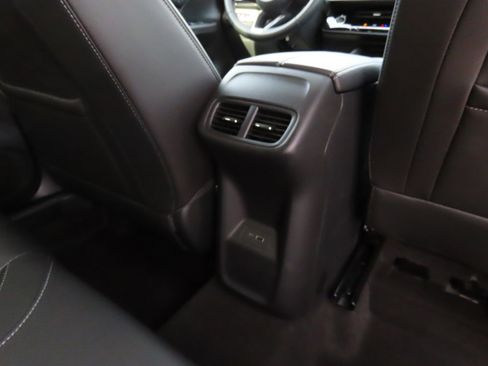 Used 2025 Buick Envision Preferred image 14