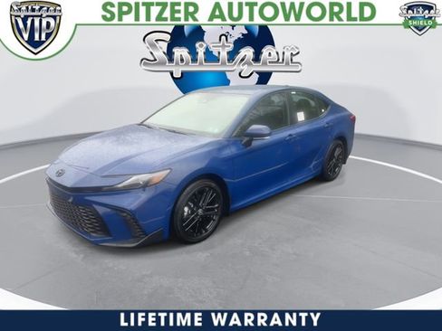 New 2026 Toyota Camry SE FWD image 5